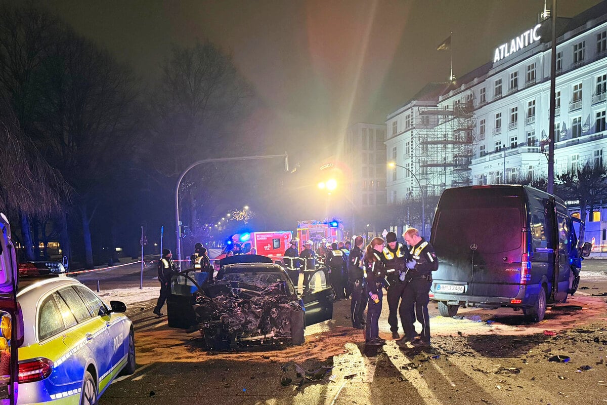 Ohne-F-hrerschein-unterwegs-Verfolgungsjagd-endet-mit-Crash-Beifahrer-stirbt