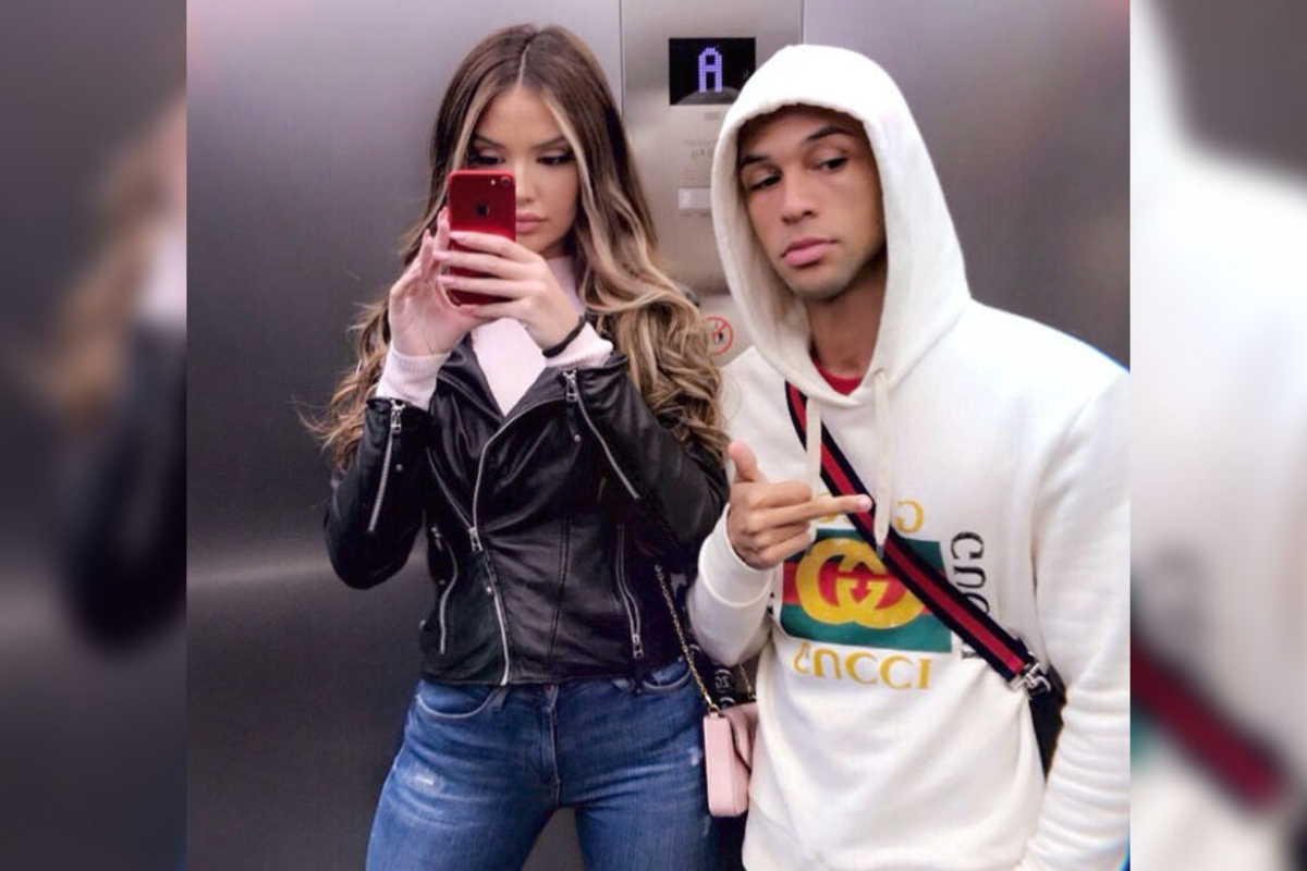 simon desue und enisa posten selfie doch alle achten nur auf ein korperteil tag24