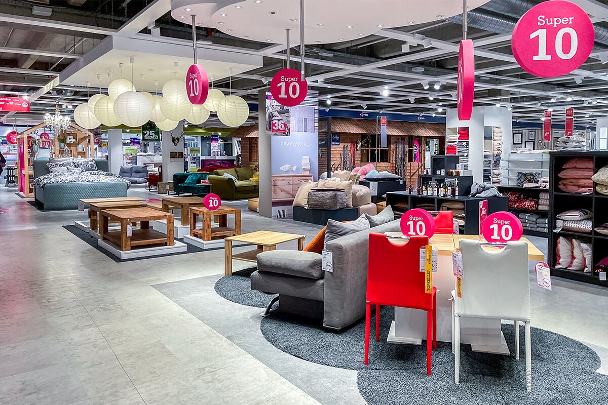 Höffner is giving a huge discount on furniture and kitchens on Tuesday (March 8th).