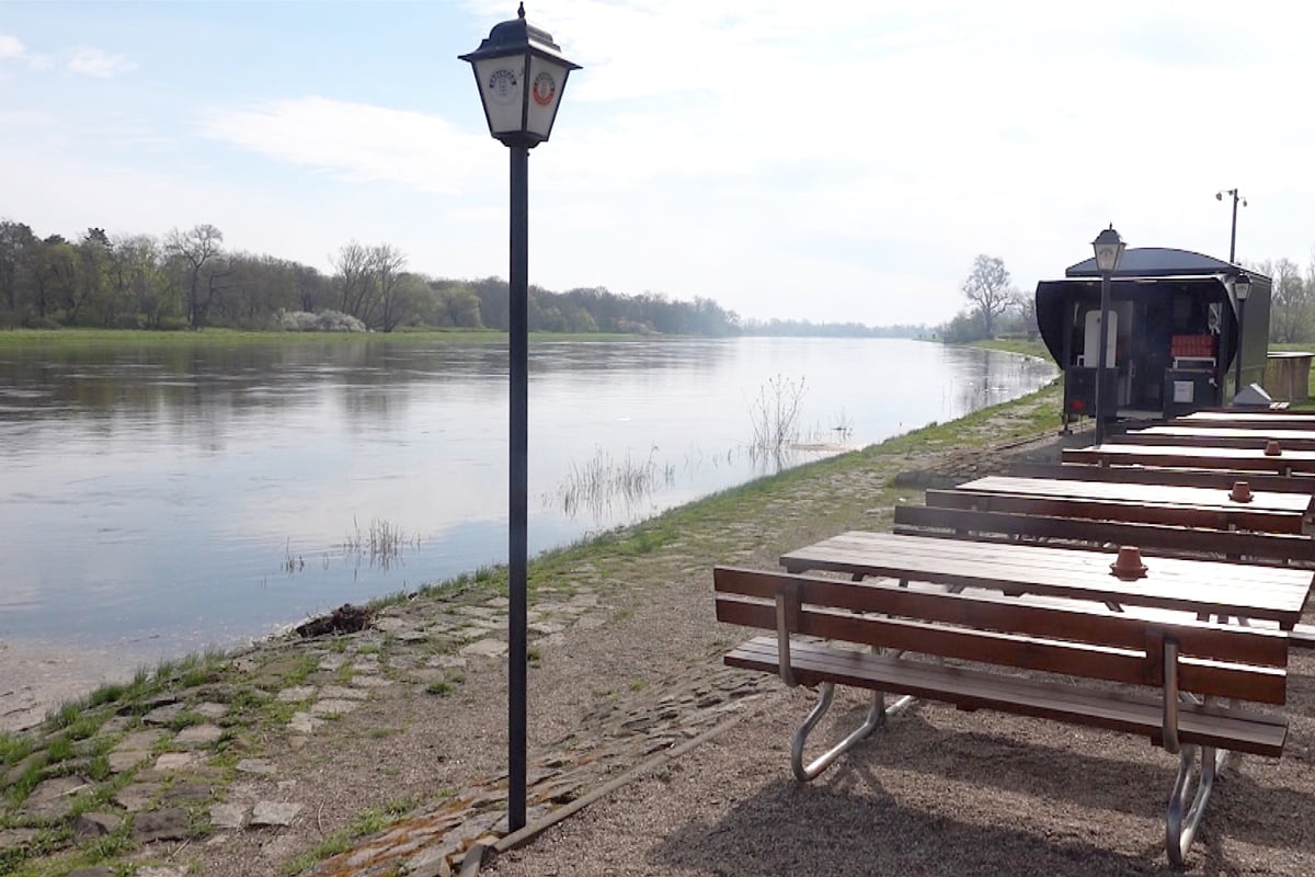 Der Elbe-Pegel Steigt: Magdeburg Bereitet Sich Auf Hochwasser Vor