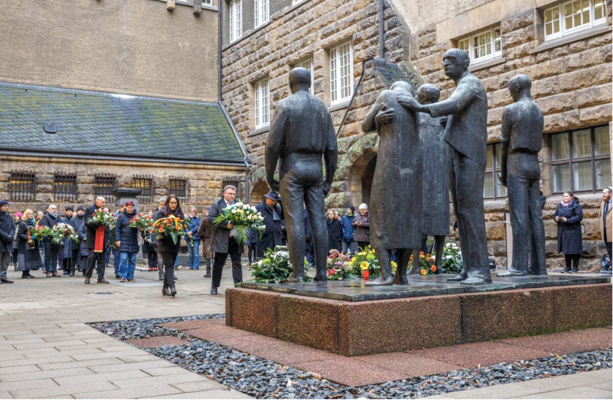 Ob Hilbert gedenkt Dresdner Nazi-Opfer: "Auch hier wurden Menschen umgebracht"