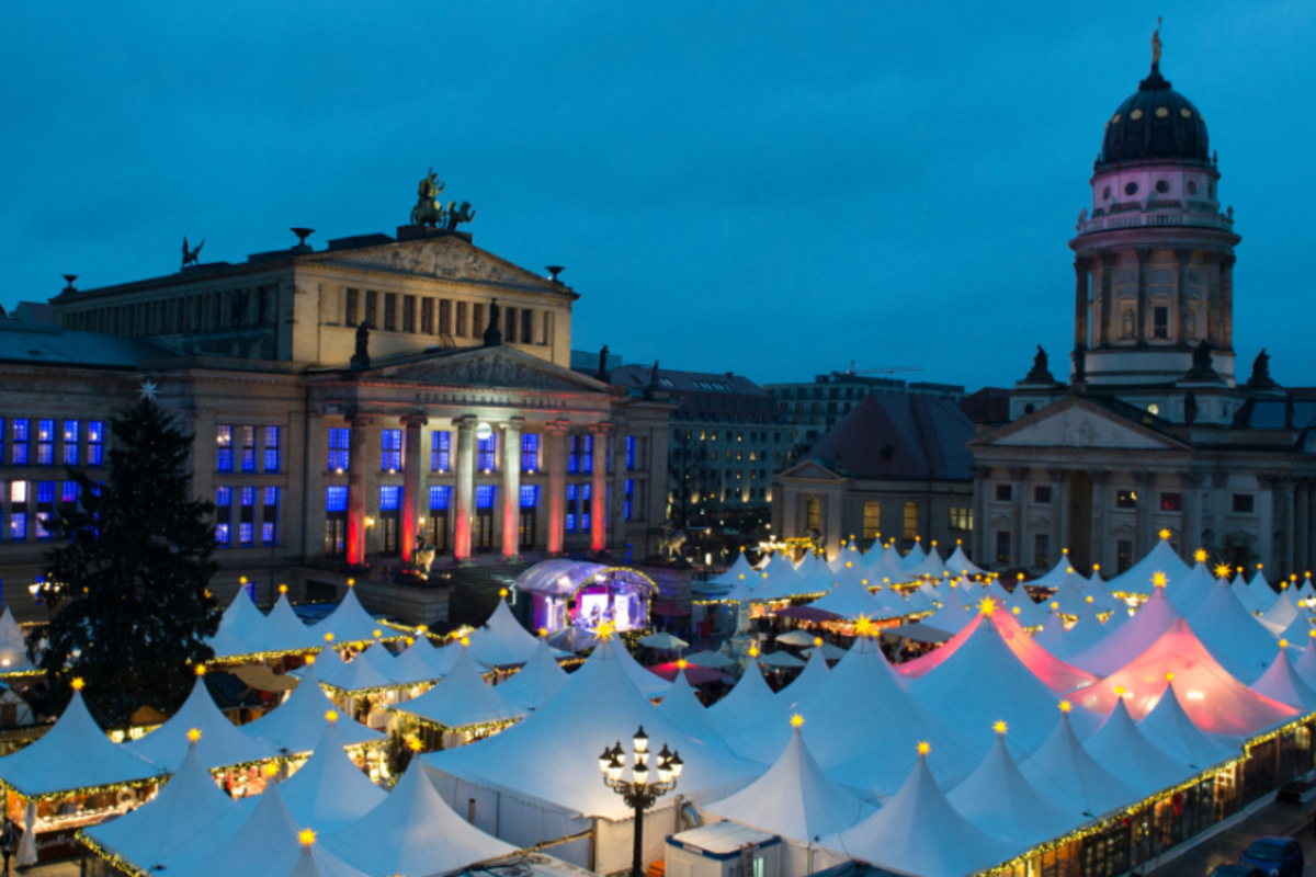 Trotz Corona-Rekordzahlen: Weihnachtsmärkte öffnen in Berlin