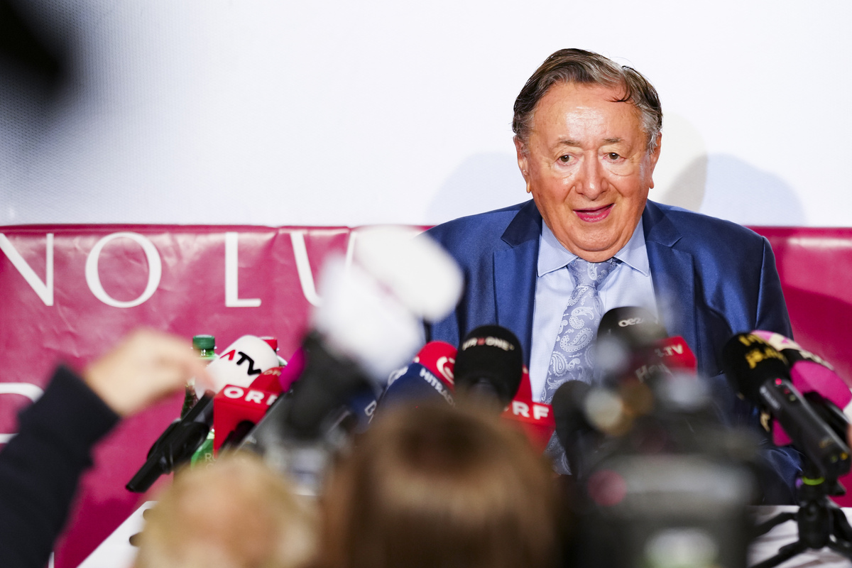 -quot-Busen-ist-wurscht-quot-lter-als-45-sollte-sie-sein-Richard-quot-M-rtel-quot-Lugner-sucht-mit-91-die-gro-e-Liebe