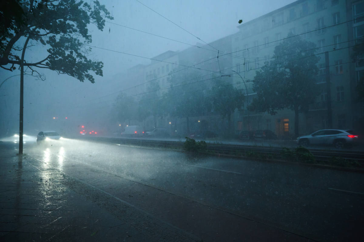 Gewitter, Starkregen, Sturmböen: Weiterhin Unwetter in Berlin und Brandenburg