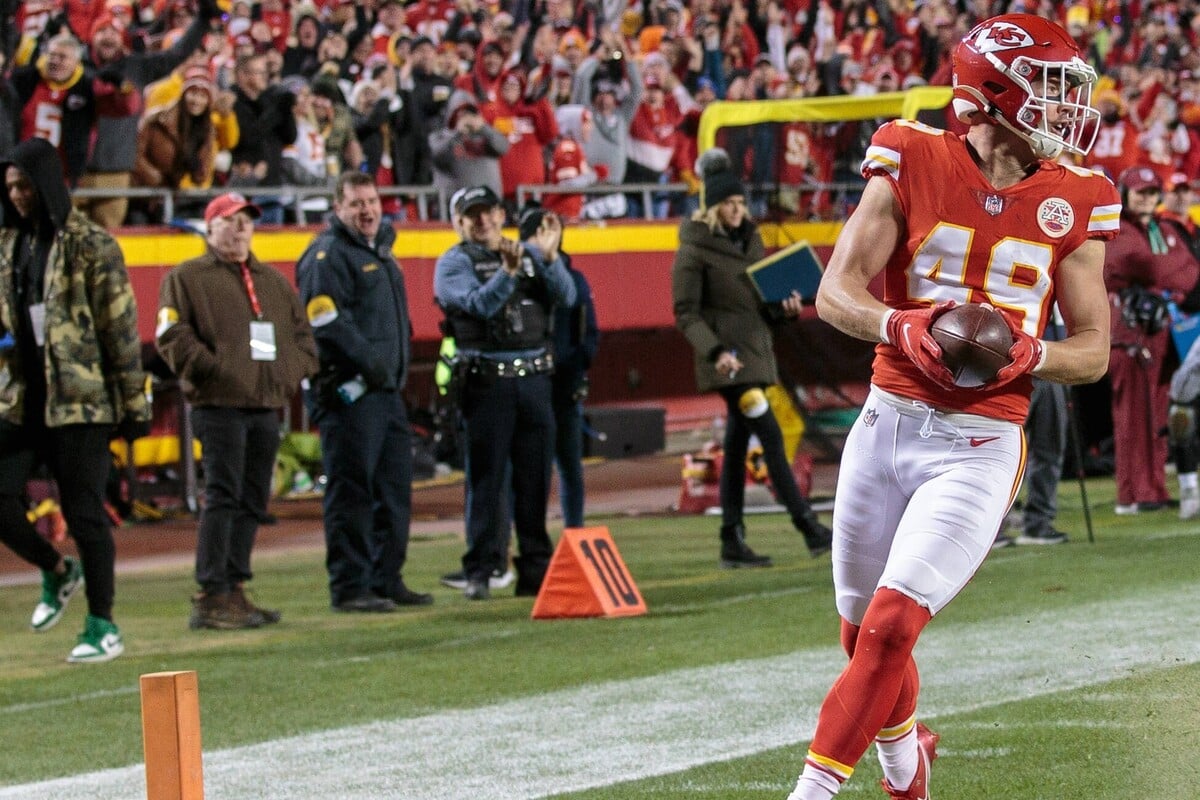 Chiefs keep AFC West lead with 22-9 victory over Broncos