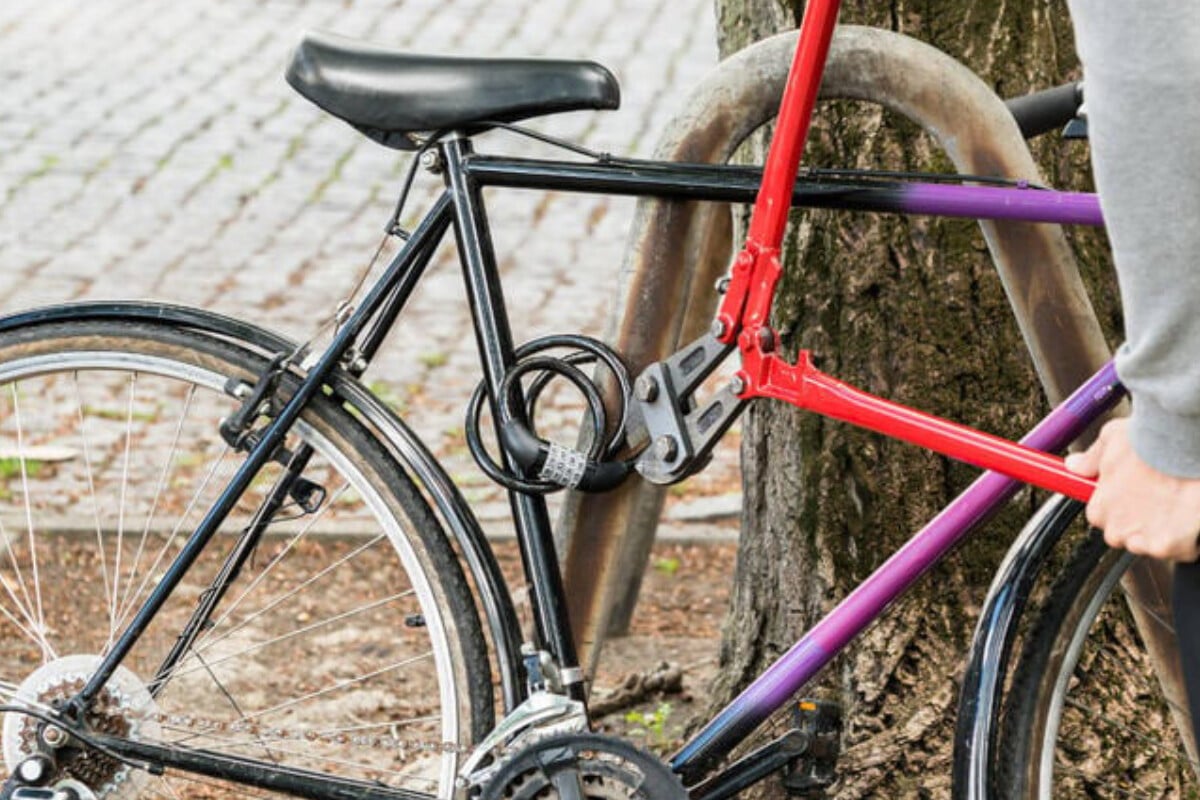 Zivilcourage nach Fahrraddiebstahl: Opfer schnappt mutmaßlichen Täter gleich selbst