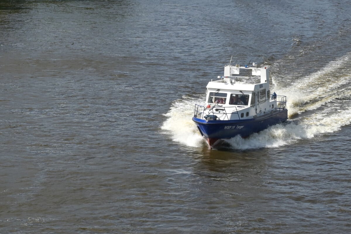 Boot kentert bei Tangermünde in der Elbe: Ein Toter!