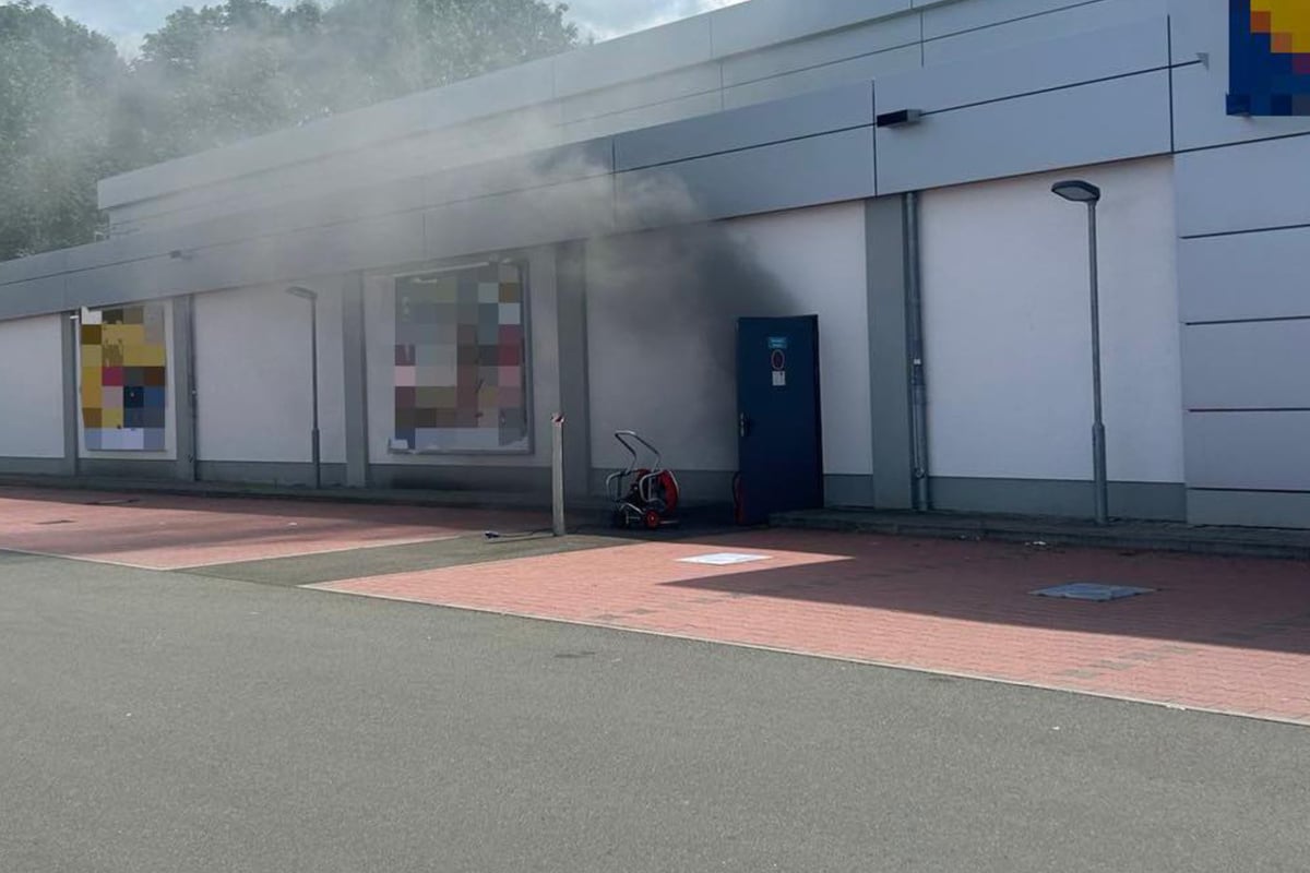 LIDL-Markt brennt ab! Feuerwehr-Großeinsatz im Harz