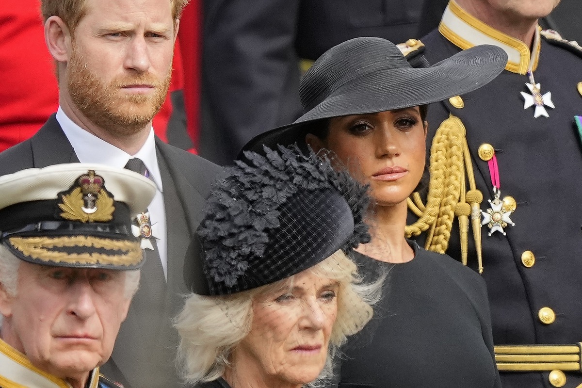 Gerüchte um Versöhnung: Meghan und Harry suchen finanzielle Unterstützung