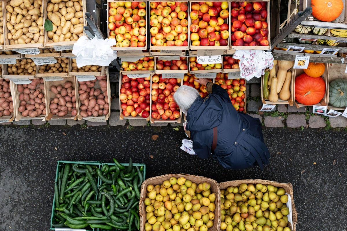 Fastelovend-statt-Frische-Karneval-legt-K-lner-Wochenm-rkte-lahm