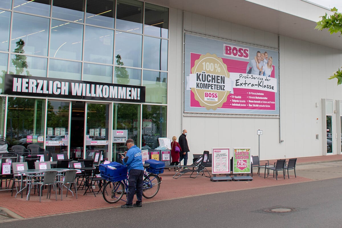 Möbel Boss in Leipzig startet am Freitag eine 11stündige