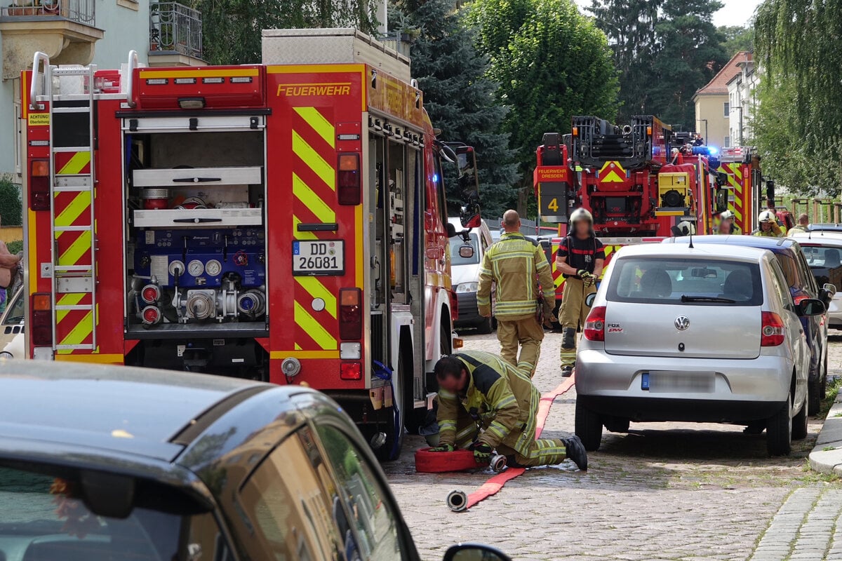 Fire service in Dresden-Löbtau: Apartment in apartment building is burning brightly