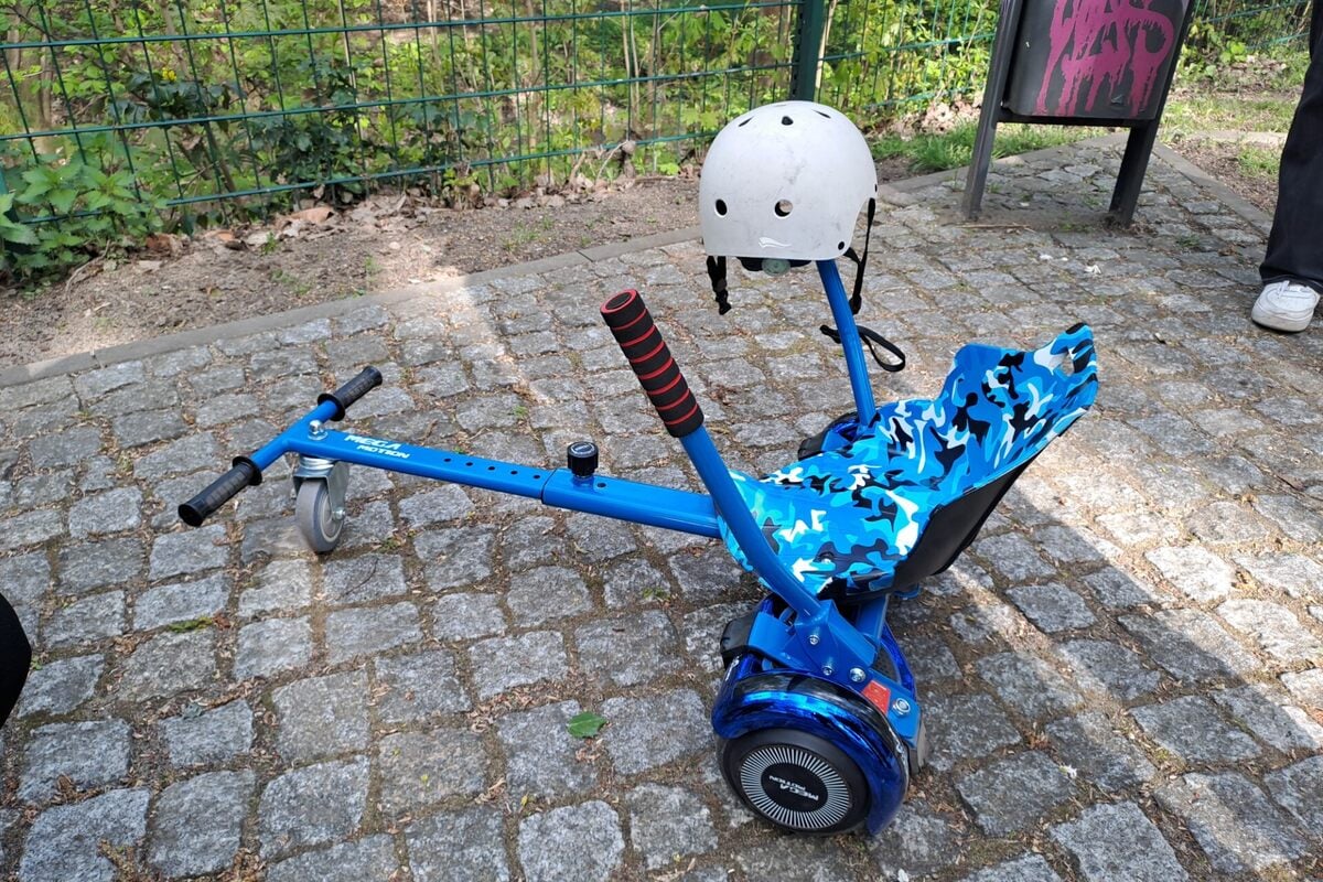 Elfjähriger flüchtet auf Hoverboard vor Polizei - Vater des Jungen weist Vorwürfe zurück