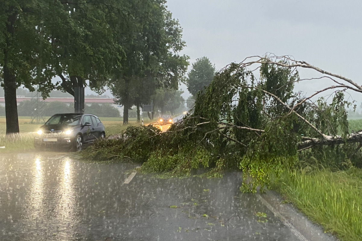 Unwetter In Bayern Hunderte Einsatze Fur Die Rettungsdienste Tag24