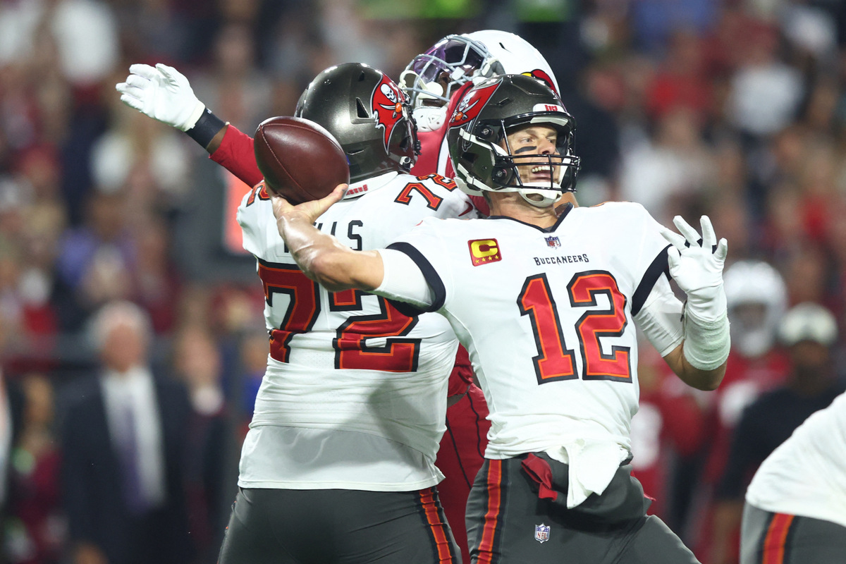 NFL: Bucs trim Cardinals' lead on Tom Brady, Rachaad White TD