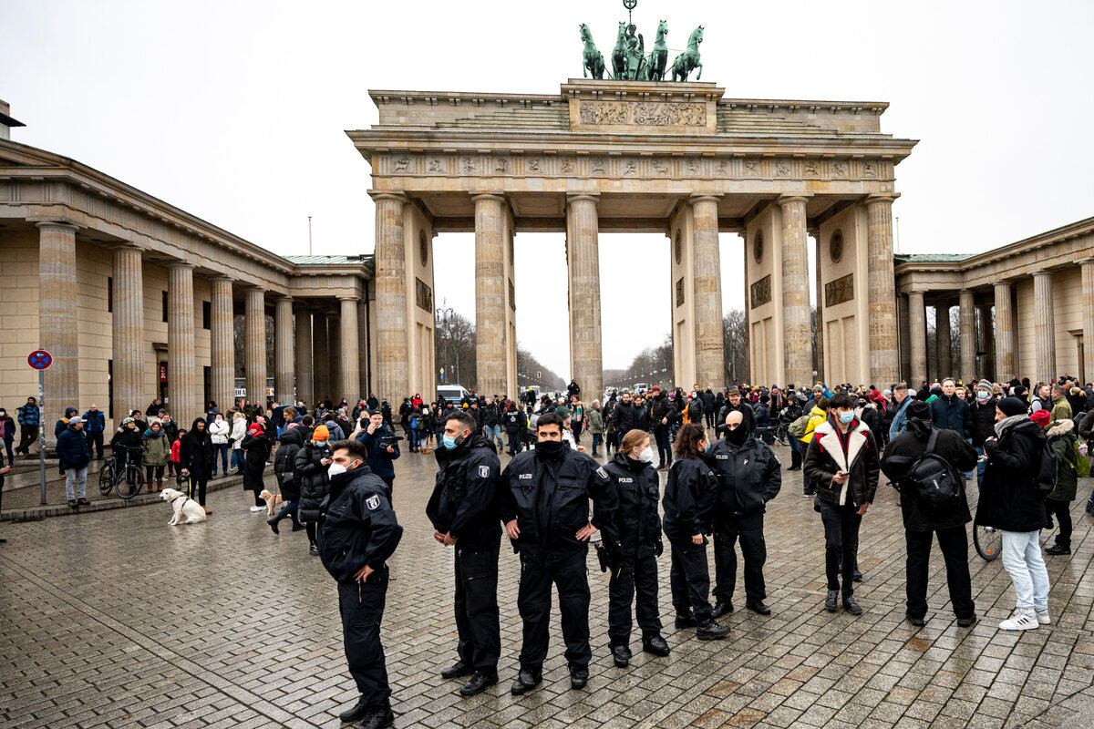 Corona-Proteste mit Tausenden Teilnehmern in vielen deutschen Städten: So lief der Demo-Samstag