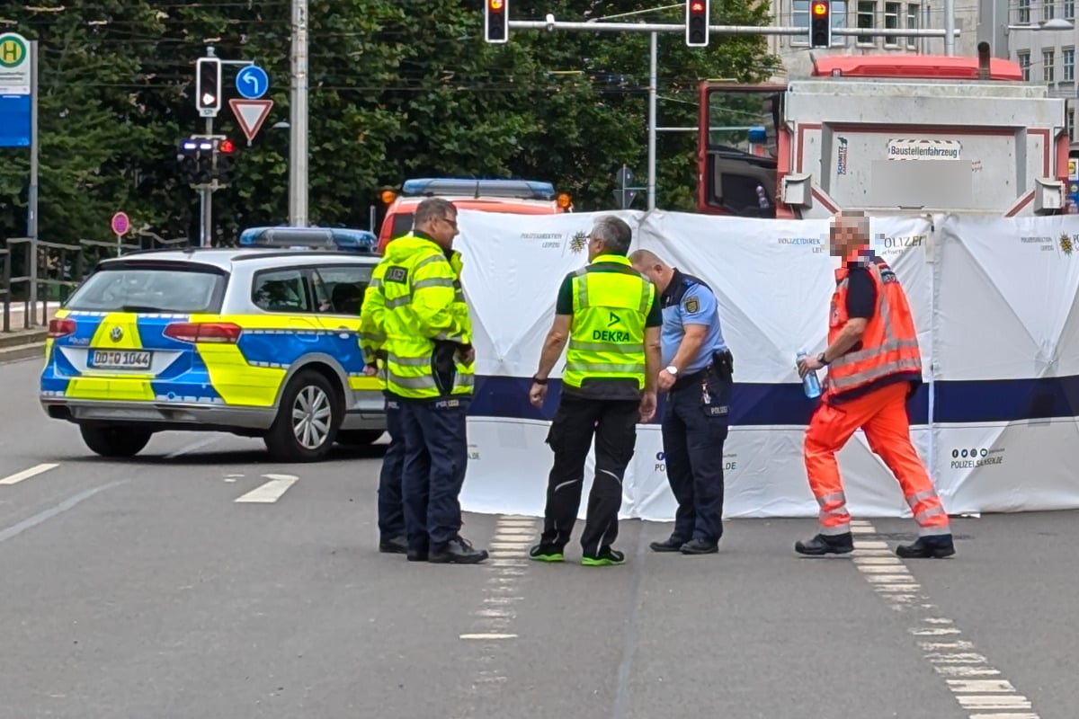 Unfall-Drama in Leipzig: Junge Radlerin (†33) von Kipplader getötet
