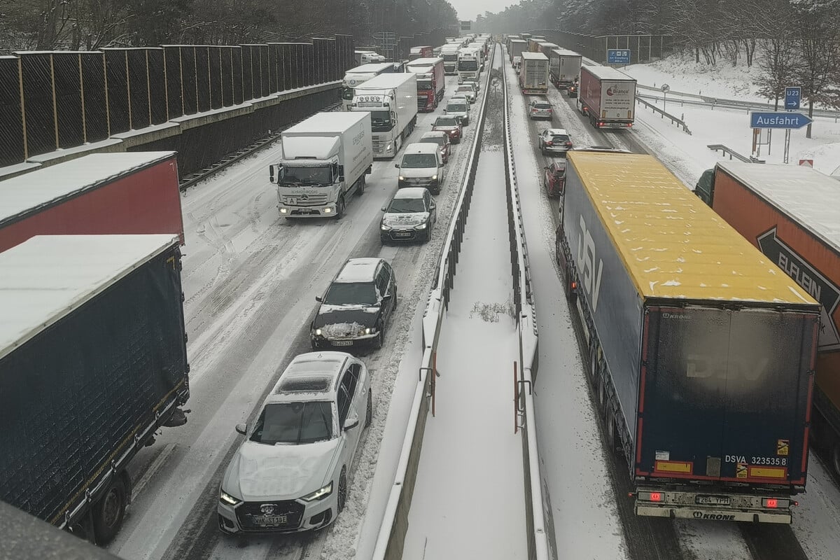Sturmtief-Elli-schneit-Dresden-zu-Mehr-als-40-Unf-lle-Uniklinikum-steht-unter-Strom