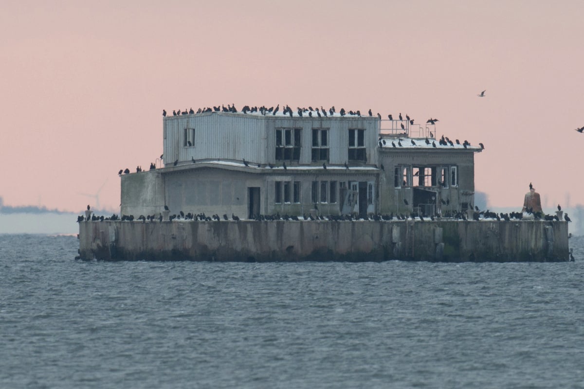 Lost Place auf Pfählen: DDR-Geheimprojekt mitten in der Ostsee sucht mutigen Käufer