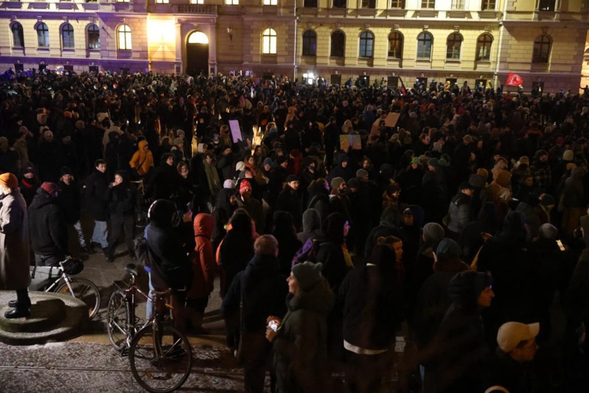 Demonstration gegen die AfD: Tausende Menschen gehen in Leipzig auf die Straße