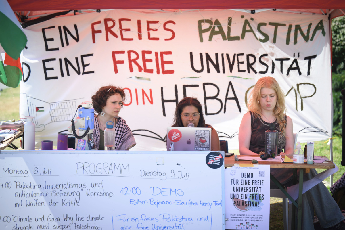 Protestcamp an der FU: Pro-Palästina-Studenten brechen Zelte ab