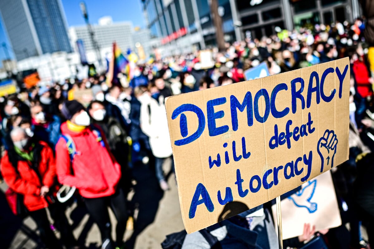 Another huge peace demonstration in Berlin: Thousands take to the streets!