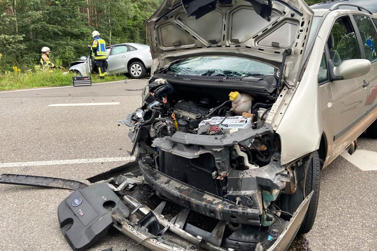 Schwerer Unfall mit fünf Verletzten bei Haßloch