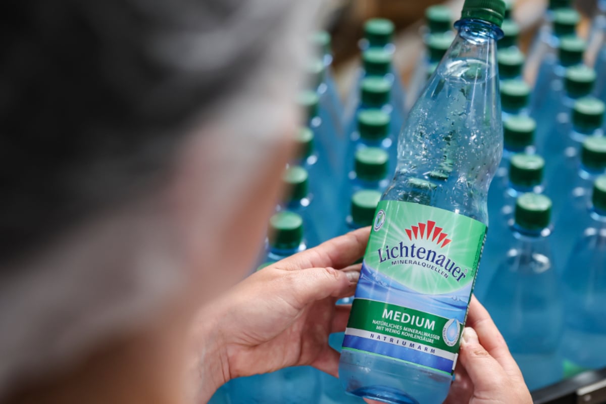 Im Osten wird gespart, nur nicht beim Marken-Mineralwasser