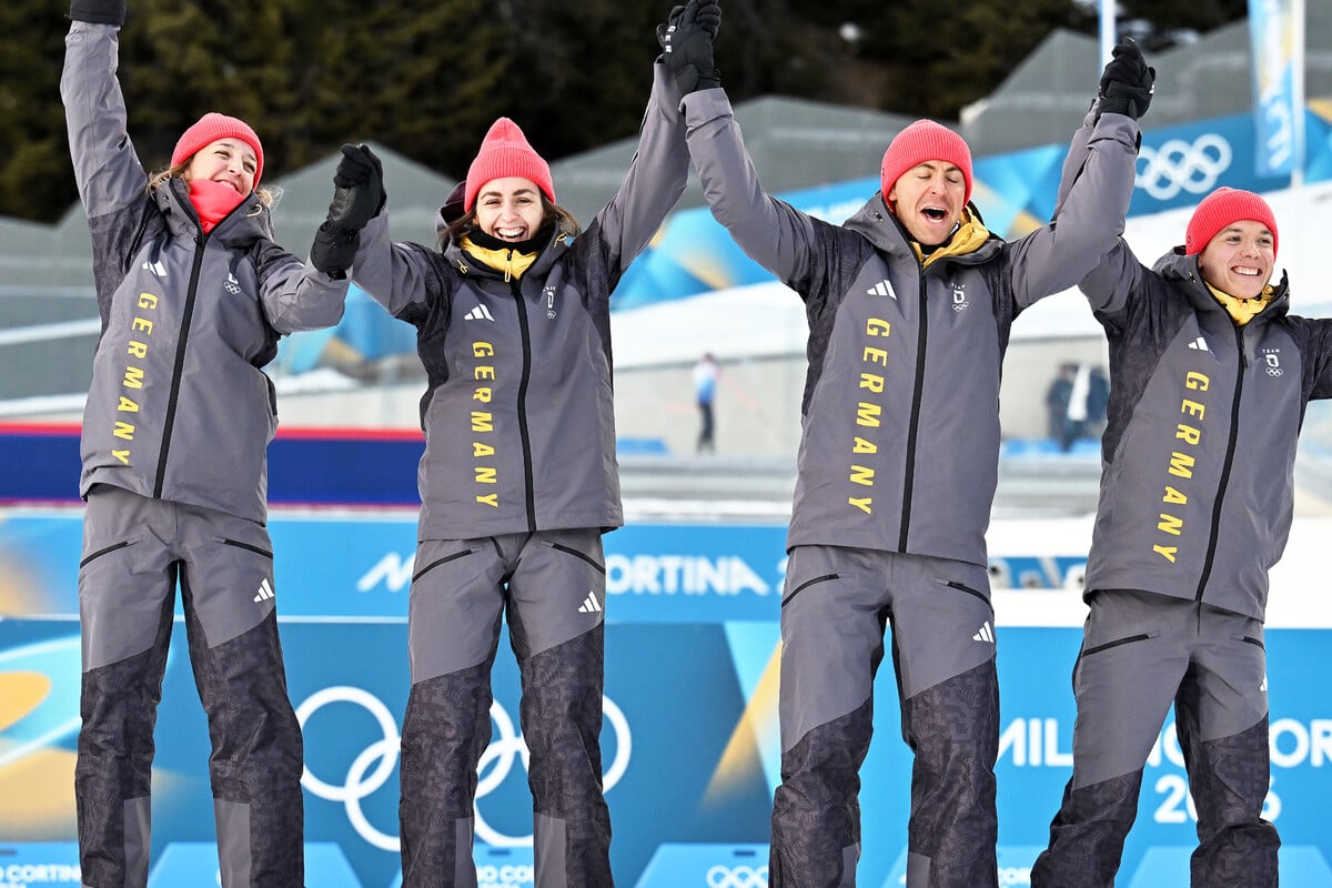 -Passiert-das-wirklich-Nach-Staffel-Bronze-flie-en-bei-Biathlon-Star-die-Tr-nen