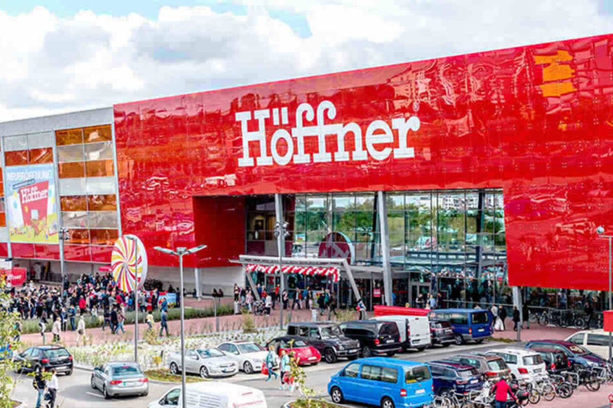Möbel Höffner in Berlin gibt eine Woche 40 Rabatt in