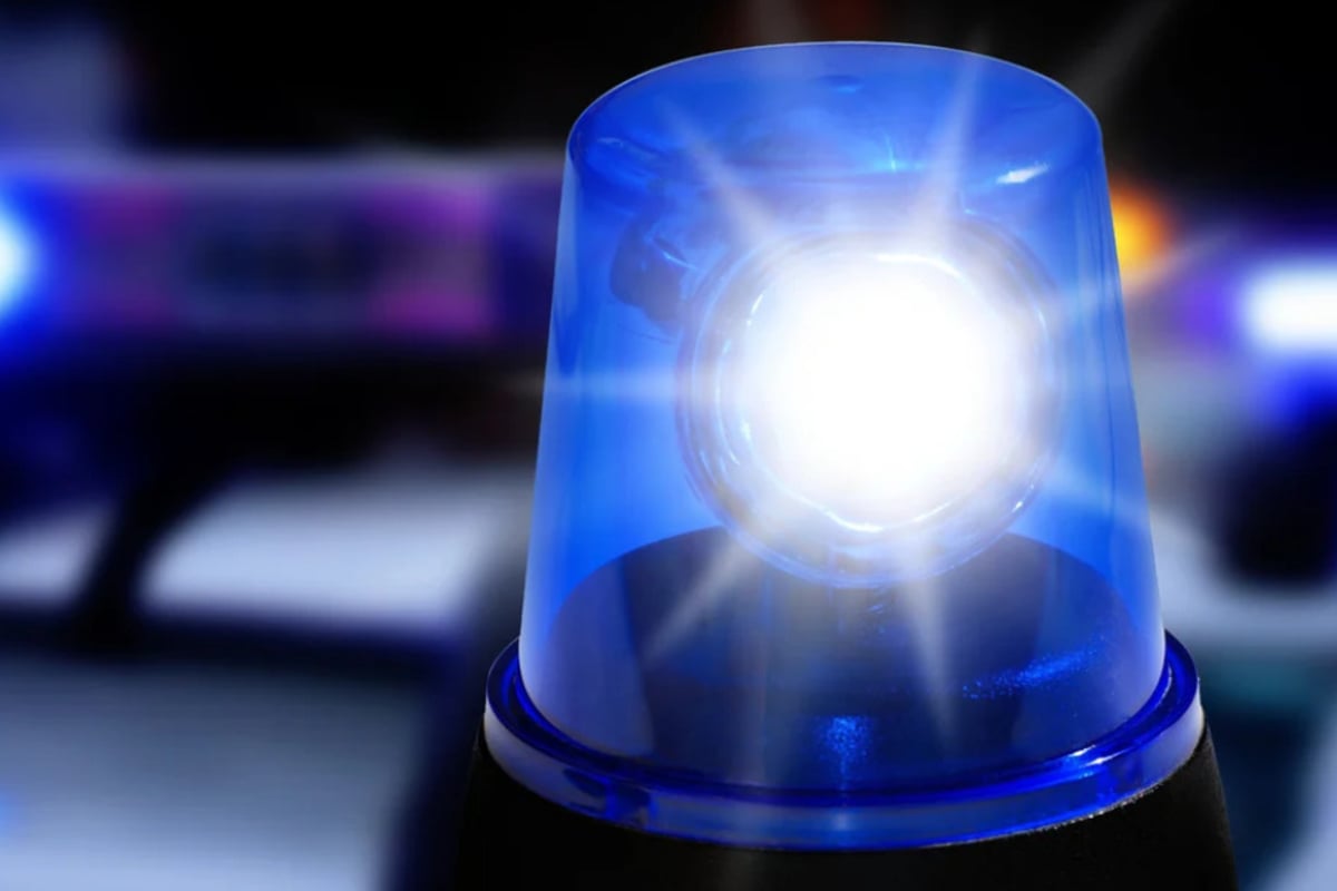 Zwei-M-nner-geschlagen-und-mit-Messer-bedroht-Tatverd-chtiger-in-Gewahrsam