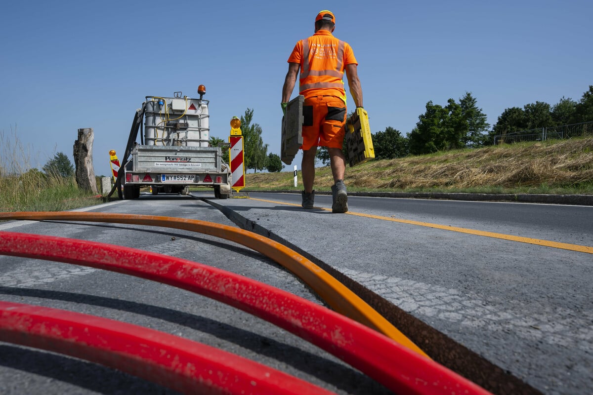 Nano high-speed Internet for Dresden: New cable technology makes the Internet work