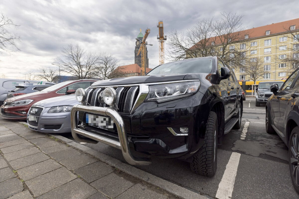 Steigen in Dresden bald die Parkgebühren für SUVs?