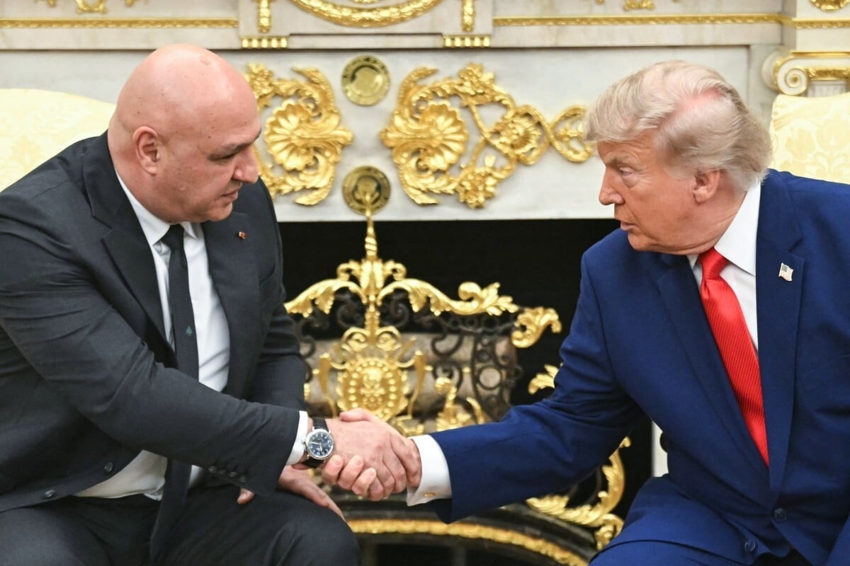Trump vows to help Lebanon pursue peace with Israel as Auon visits White House