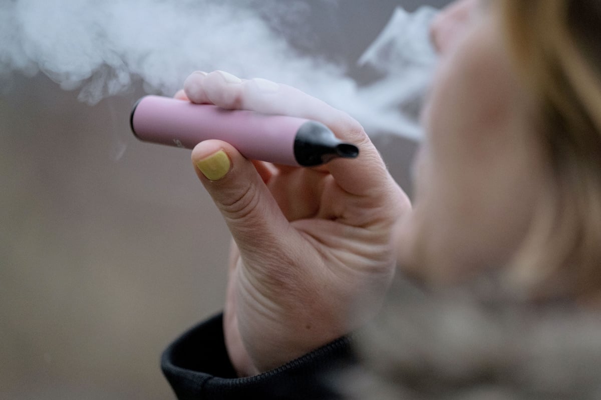 Zwei Tote durch vergiftete Vapes: LKA warnt vor synthetischen Drogen