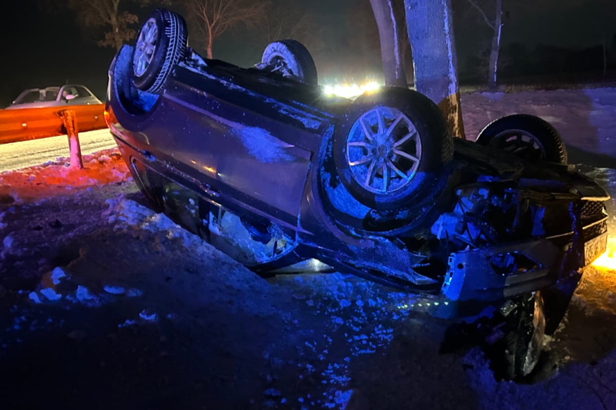 Audi-Fahrer-dr-ngt-VW-von-der-Stra-e-und-fl-chtet-Mann-schwer-verletzt