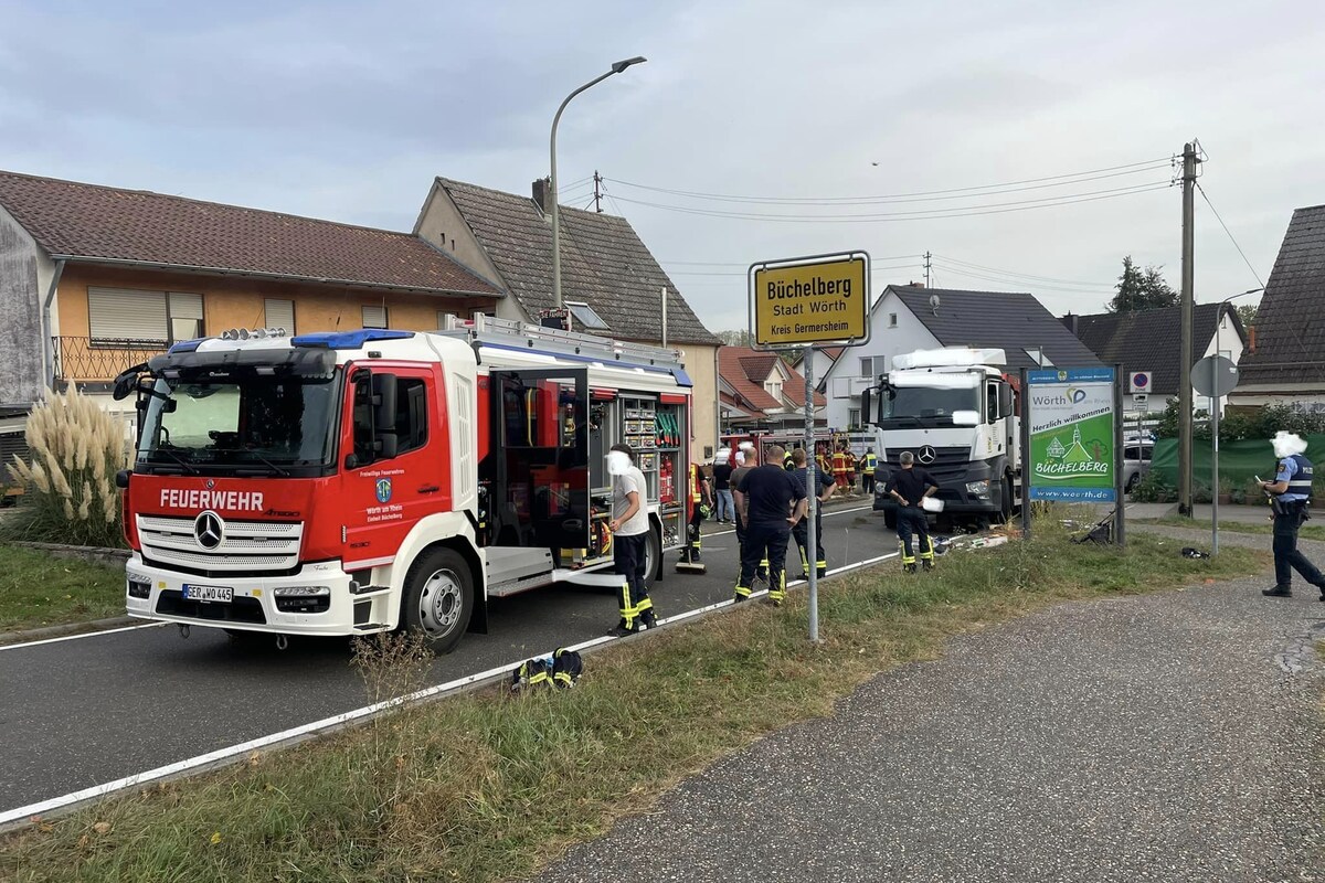 Bundesstraße Im Erzgebirge Nach Tödlichem Unfall Voll Gesperrt