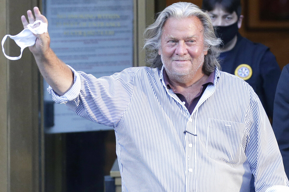 Steve Bannon locked in battle with federal prosecutors over