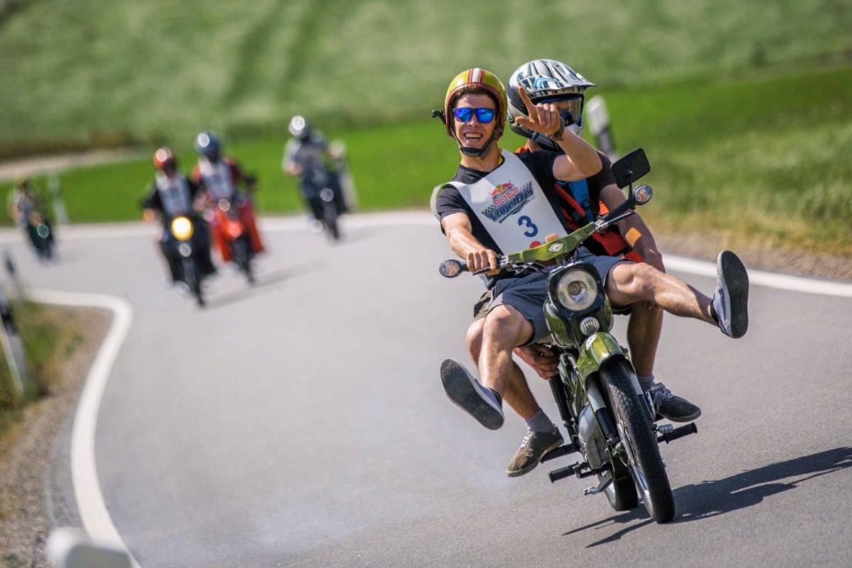 Nach sechsjähriger Pause: Das verrückteste Moped-Abenteuer ist zurück