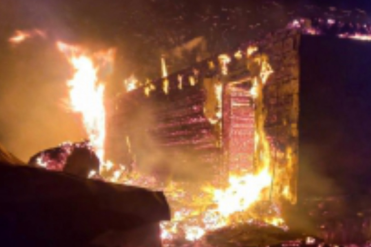 Tragischer Wohnhausbrand: Vier Kinder und zwei Erwachsene sterben in den Flammen