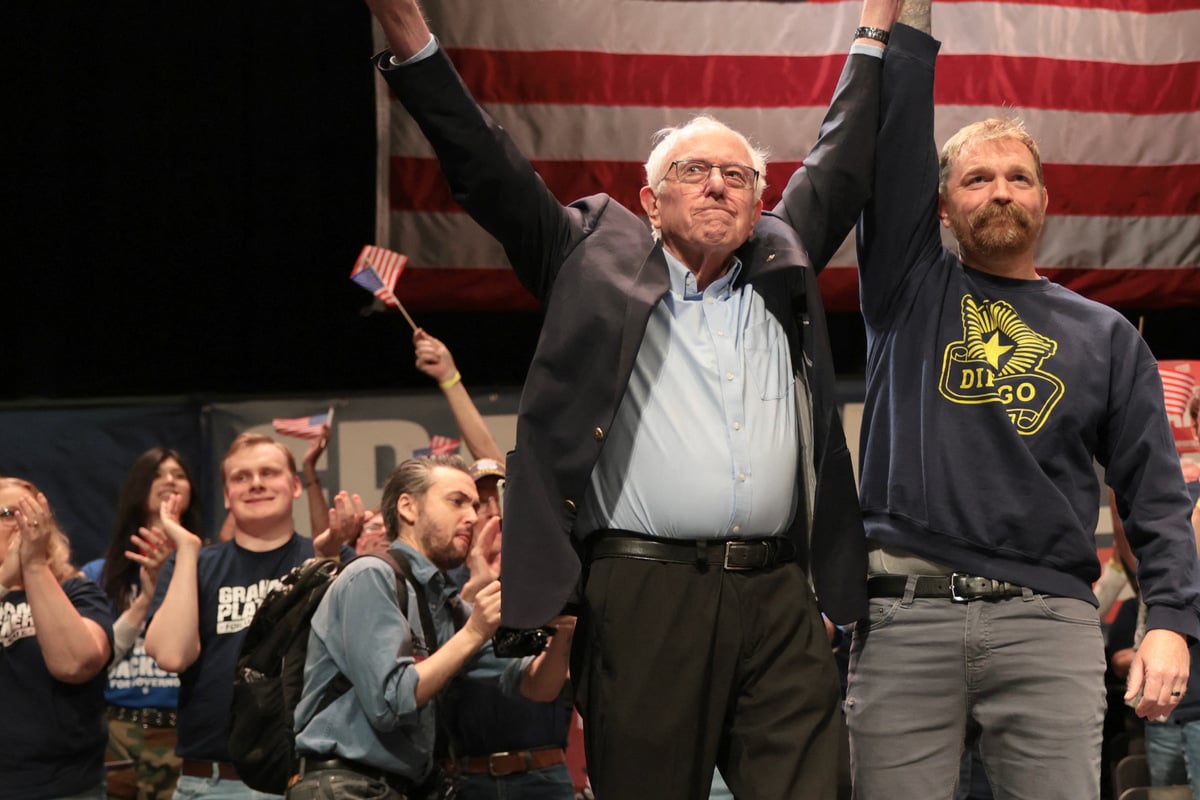 Bernie Sanders backs Graham Platner with impassioned speech at Maine rally