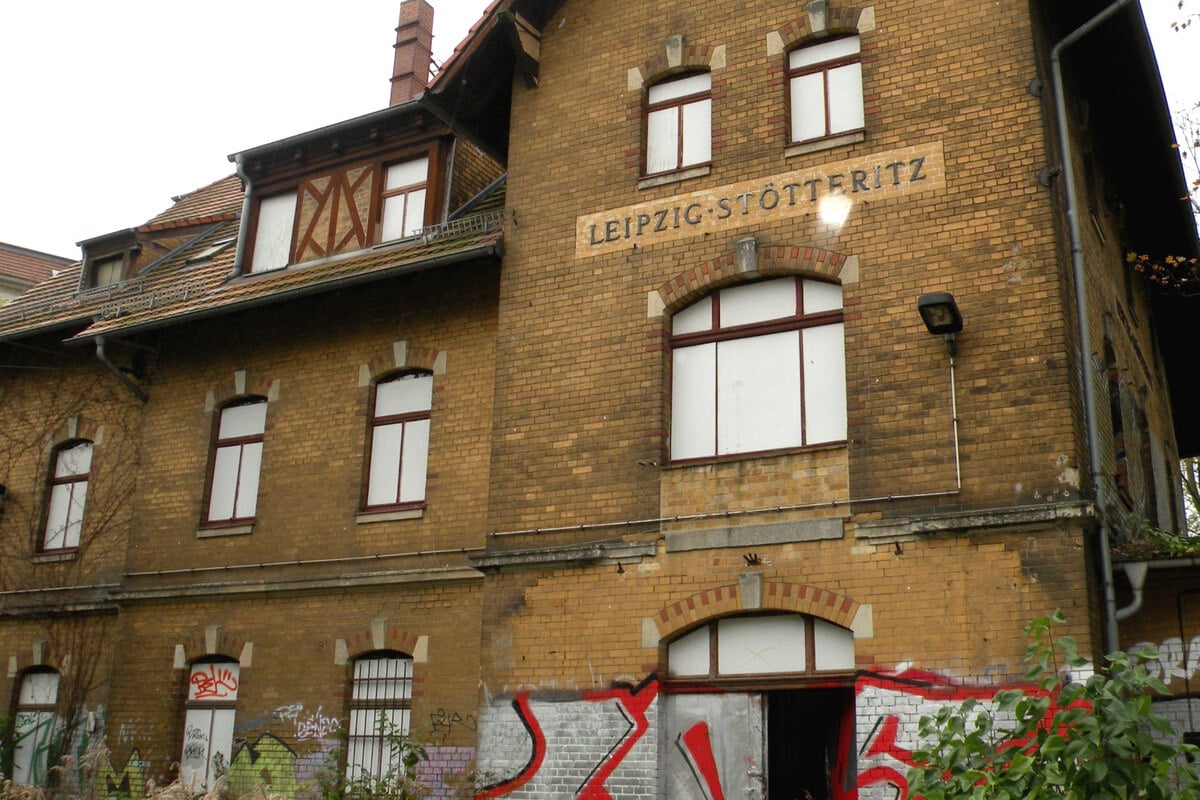 Lost Places Tour: Who will finally wake this Leipzig train station from its slumber?