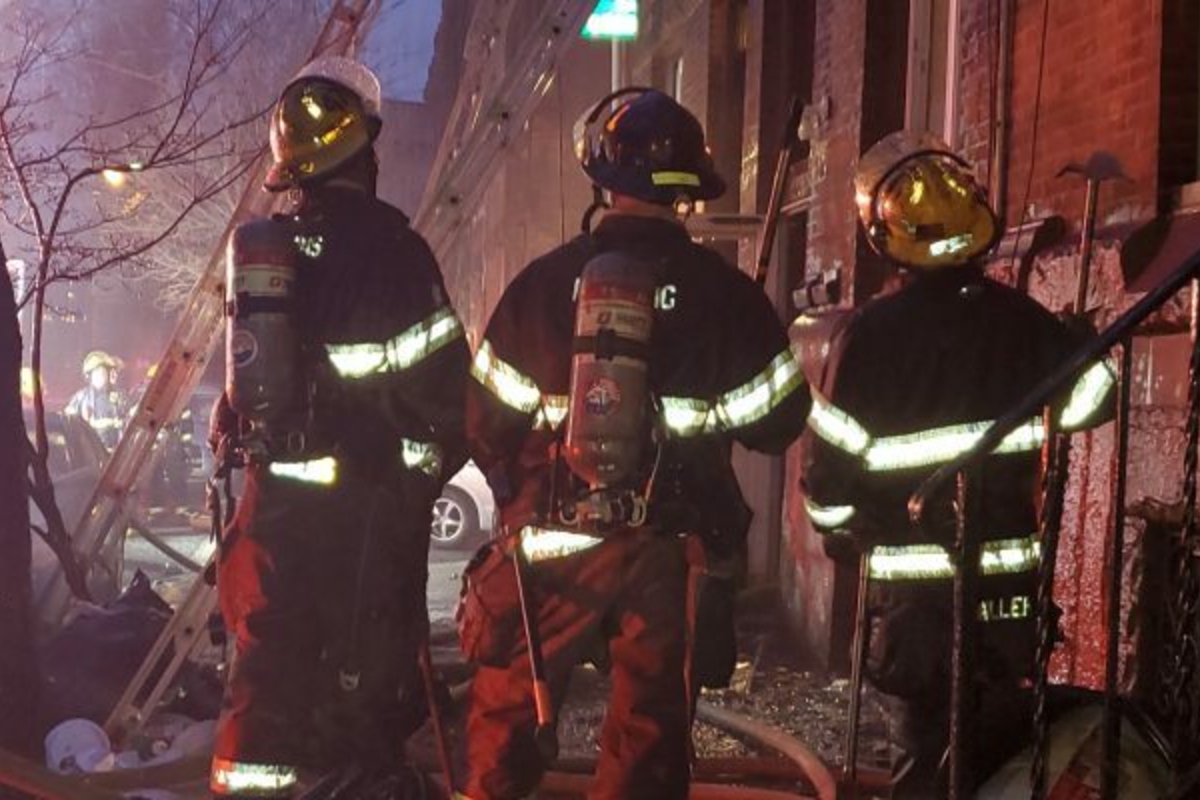 Investigators probe Christmas tree as source of Philadelphia fire