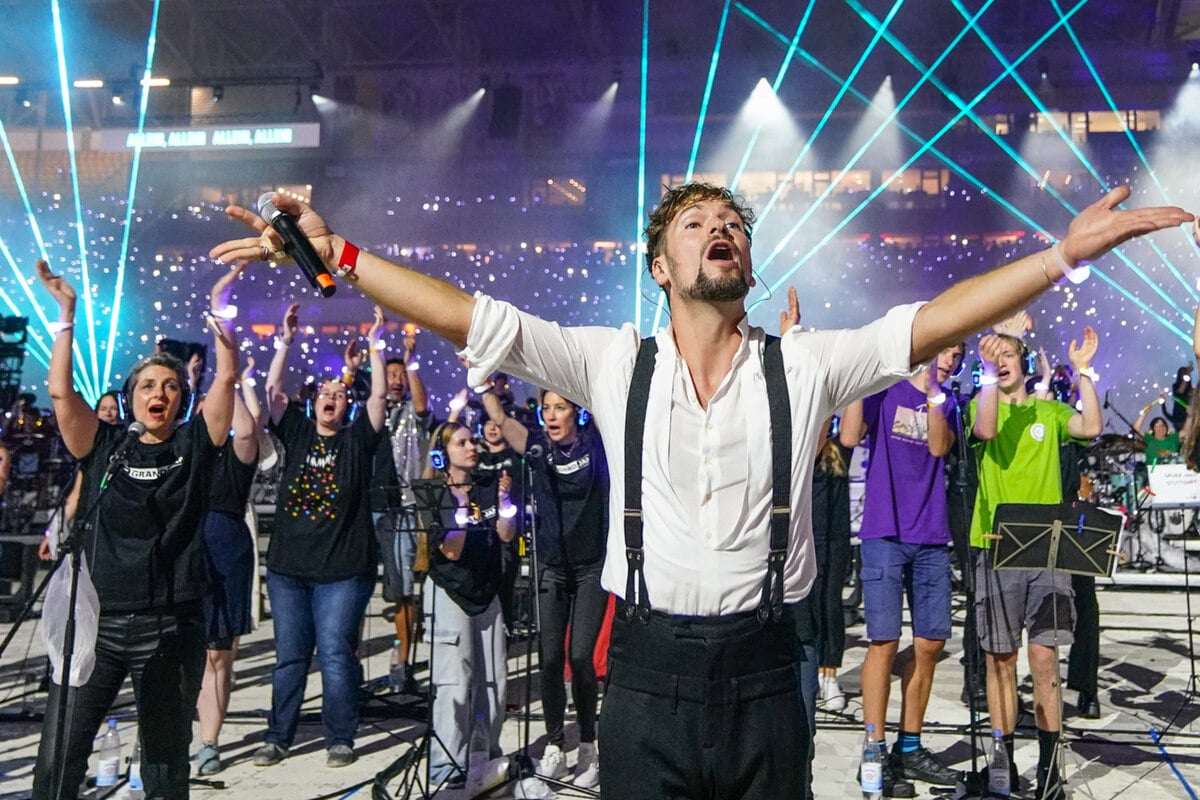 Mega-Konzert im Stadion: Felix Räuber war gar nicht allein