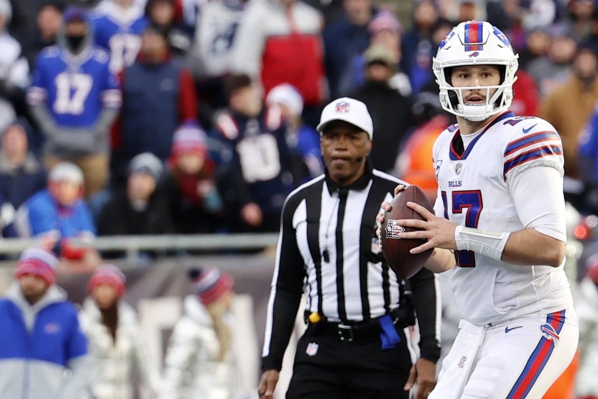 NFL Wild Card Bills crush the Pats to advance to round two