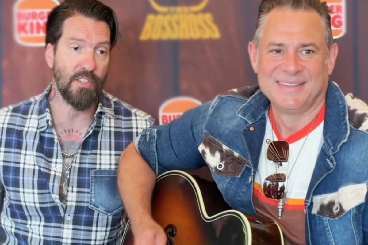 -The-BossHoss-geben-kleinstes-Konzert-der-Bandgeschichte-und-verraten-Vorliebe-f-r-kuriose-Auftrittsorte