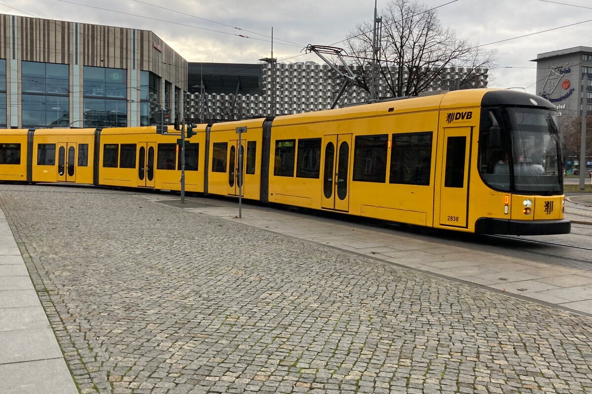 Neuer-Look-So-ndert-sich-Lackierung-der-Dresdner-Stra-enbahnen