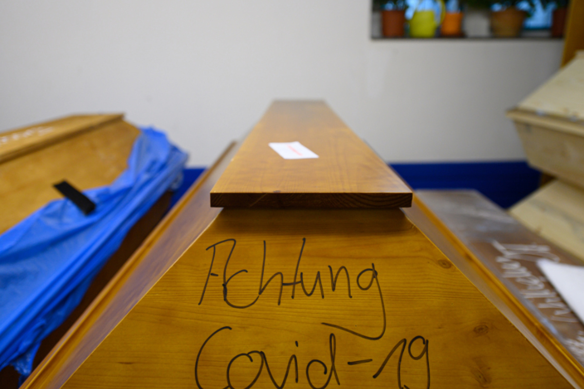 Krematorien überfüllt: Sachsen bringt Corona-Tote offenbar in andere Bundesländer