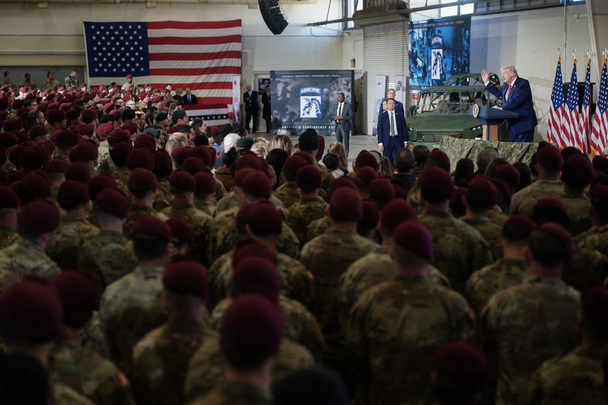 Trump administration reportedly set to massively ramp up Iran war deployment