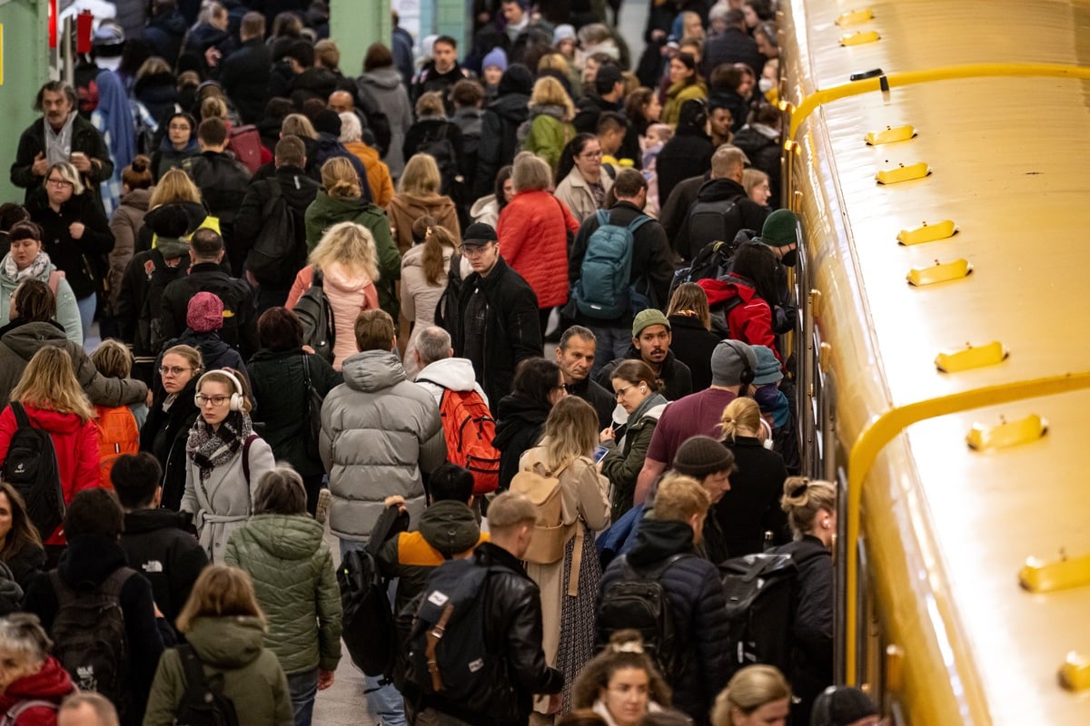 Überfüllte Linien U1 und U3: Fahrgäste können auf eine Besserung ab 2025 hoffen